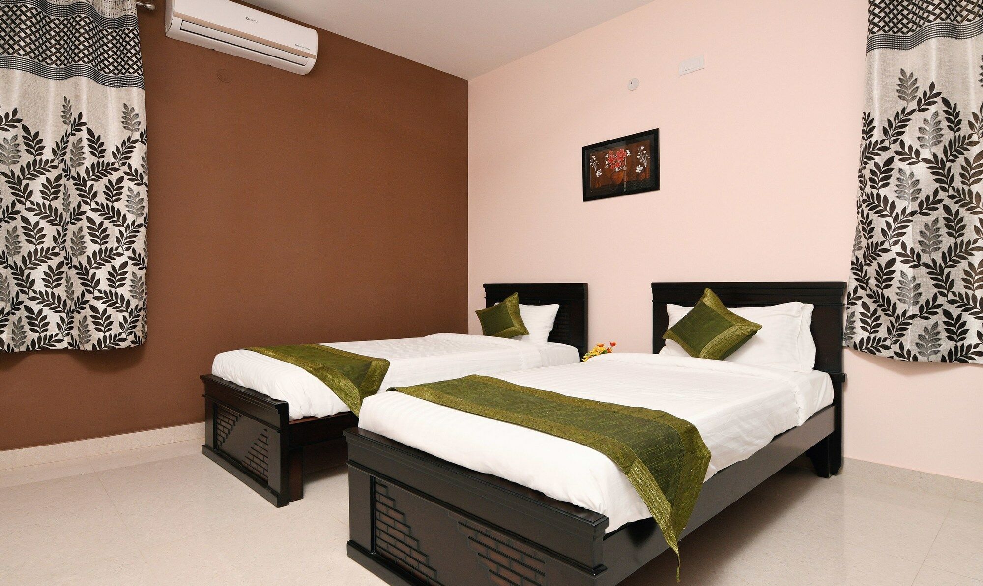 Itsy Hotels Shivaas Kuteera, 450M From Narayana Multi Speciality Hospital Bangalore Eksteriør billede