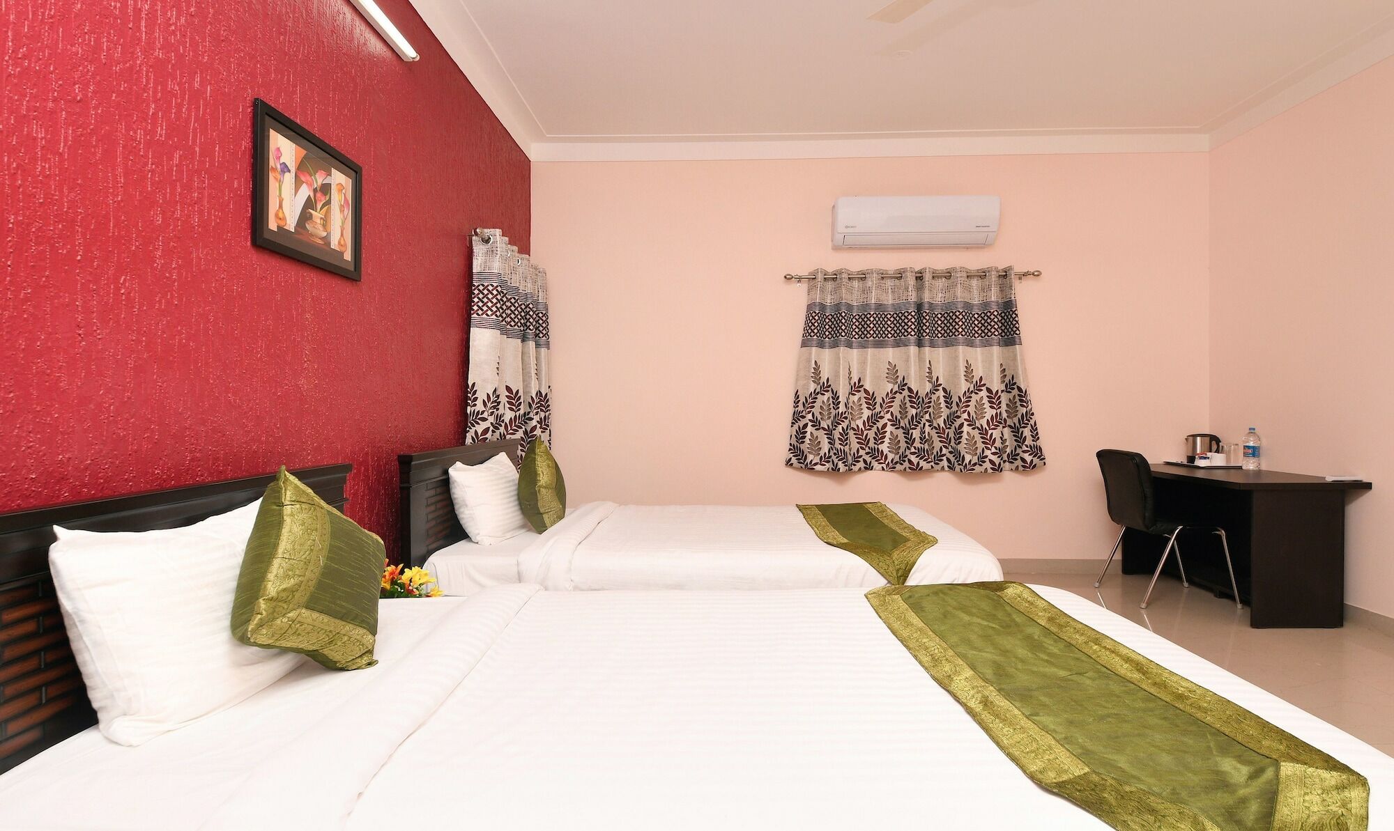 Itsy Hotels Shivaas Kuteera, 450M From Narayana Multi Speciality Hospital Bangalore Eksteriør billede